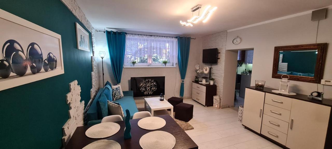 Quiet Basement Apartment Poznan Exterior photo